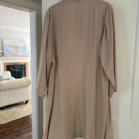 EILEEN FISHER 100% SILK UNLINED LONG JACKET- L- like BRAND NEW- wore ONE TIME ! - Picture 3 of 6